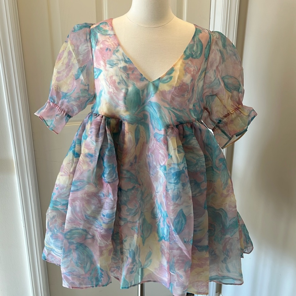 Selkie The Cloud Dress 9 Stepmom size small. Pastel flower print Easter dress